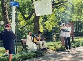 安庆黄梅戏主题短剧《一梦黄梅》杀青  “七仙女”带你游安庆！