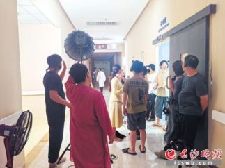探营蓝风微短剧基地：“时空魔盒”让故事“一站拍完”