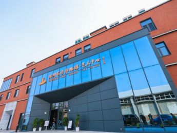 15秒反转、10秒留下悬念,你看的网络微短剧可能在这里拍摄制作