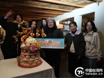 “920就爱你”海峡系列首部竖屏微短剧《青山青》在青岛杀青
