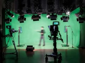 IP改编与工业化生产如何共振?短剧精品化的真实密码