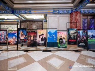 6.95 亿人追更！微短剧正成文化新坐标