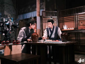 江西文旅微短剧《我在浮梁当县令》上线红果短剧平台