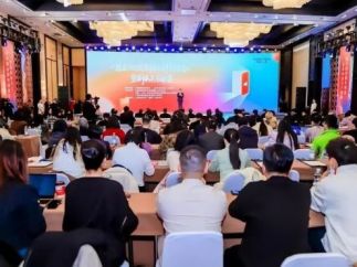 首届微短剧编剧创享会暨剧本冬序雅集活动在上海举行